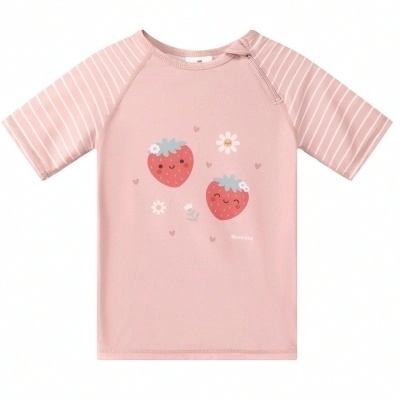 Camiseta Protección Solar Strawberries PVP: 20,95€ Camiseta Protección Solar Strawberries